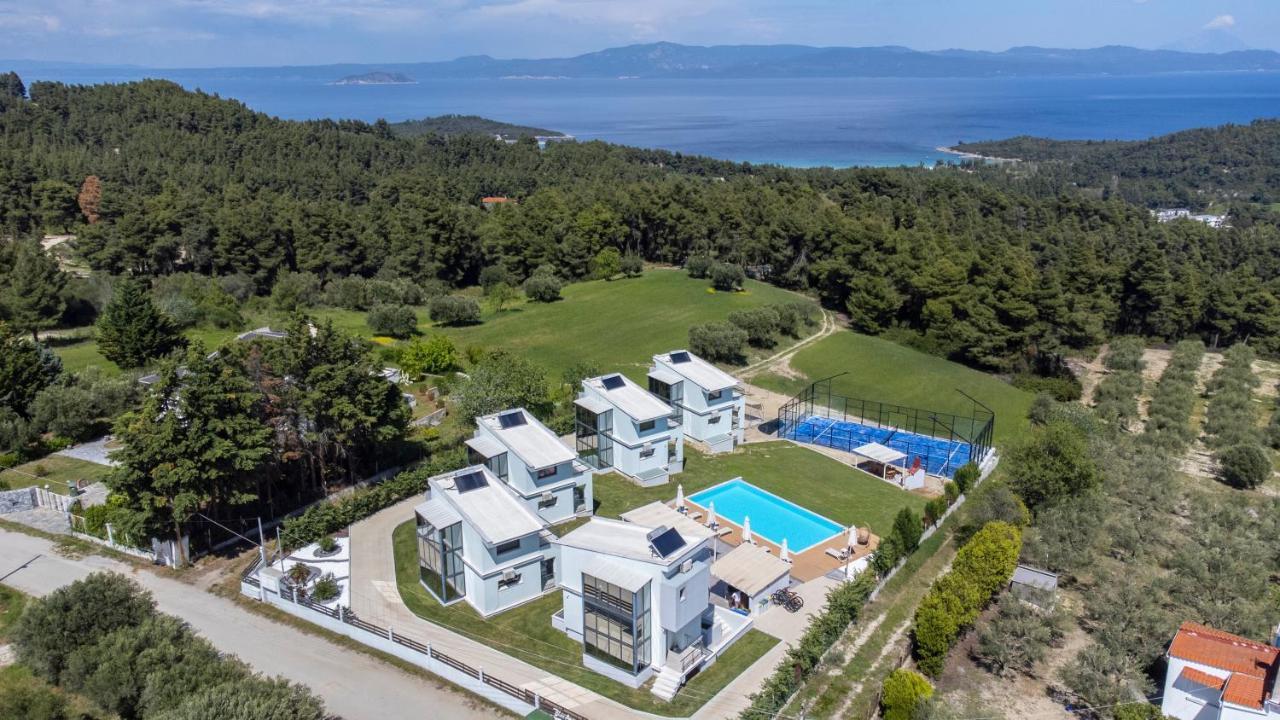 Blue Avenue Aparthotel Paliouri Exterior photo