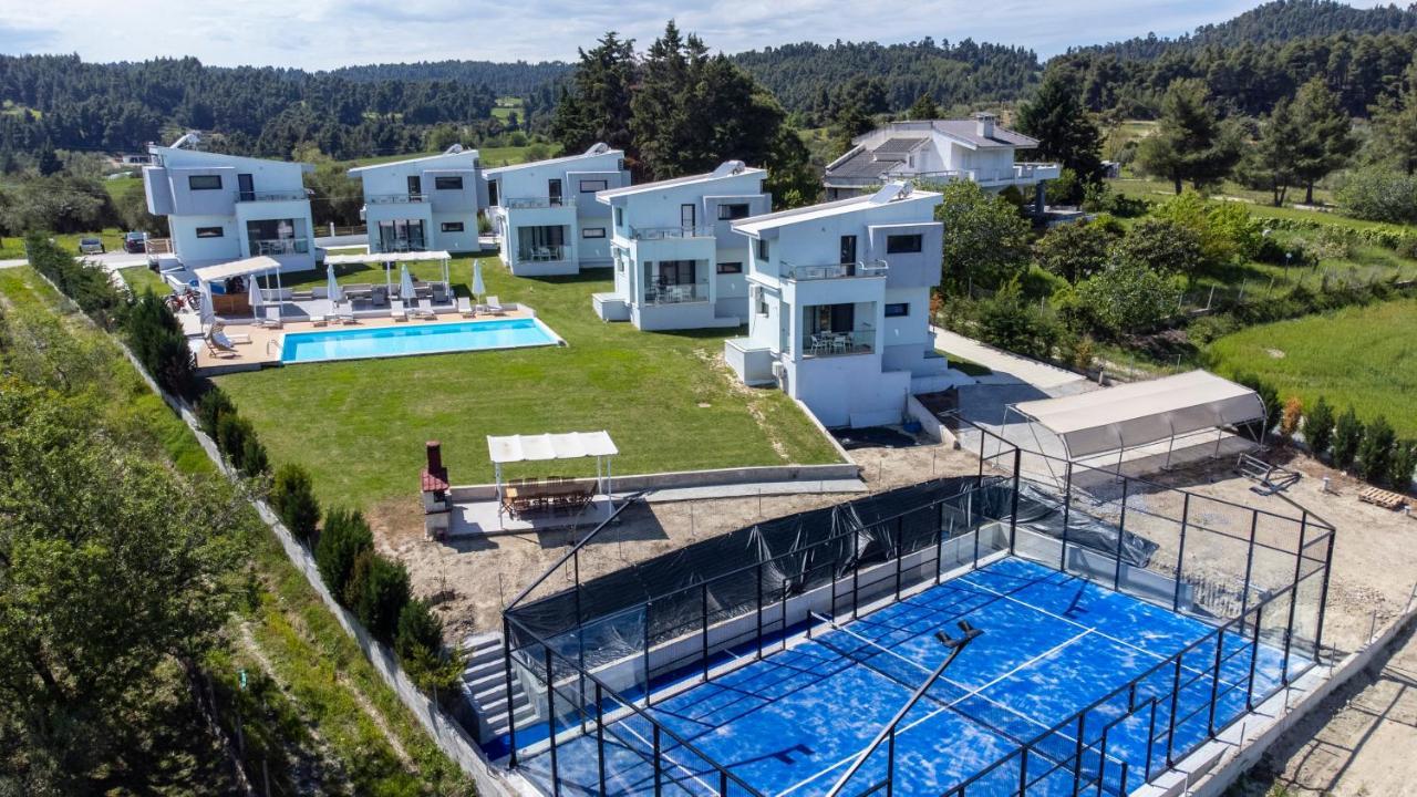 Blue Avenue Aparthotel Paliouri Exterior photo