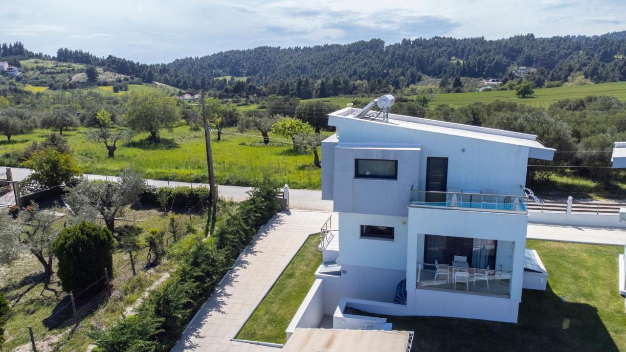 Blue Avenue Aparthotel Paliouri Exterior photo