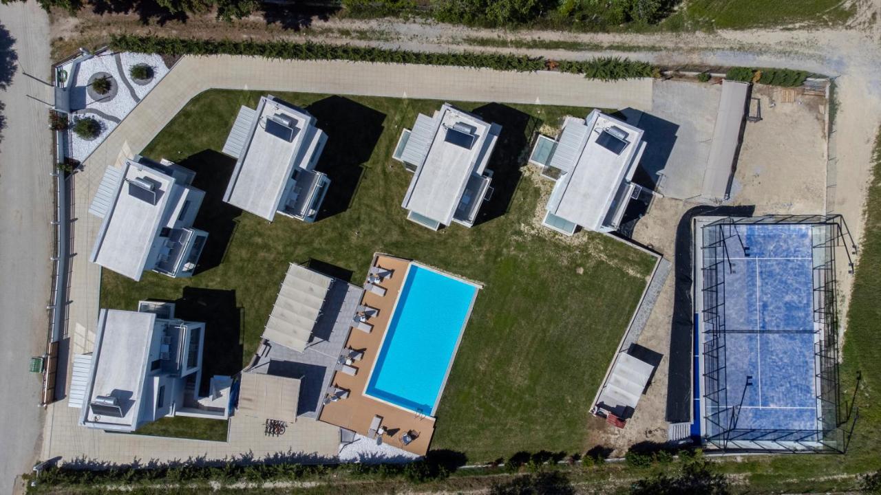 Blue Avenue Aparthotel Paliouri Exterior photo