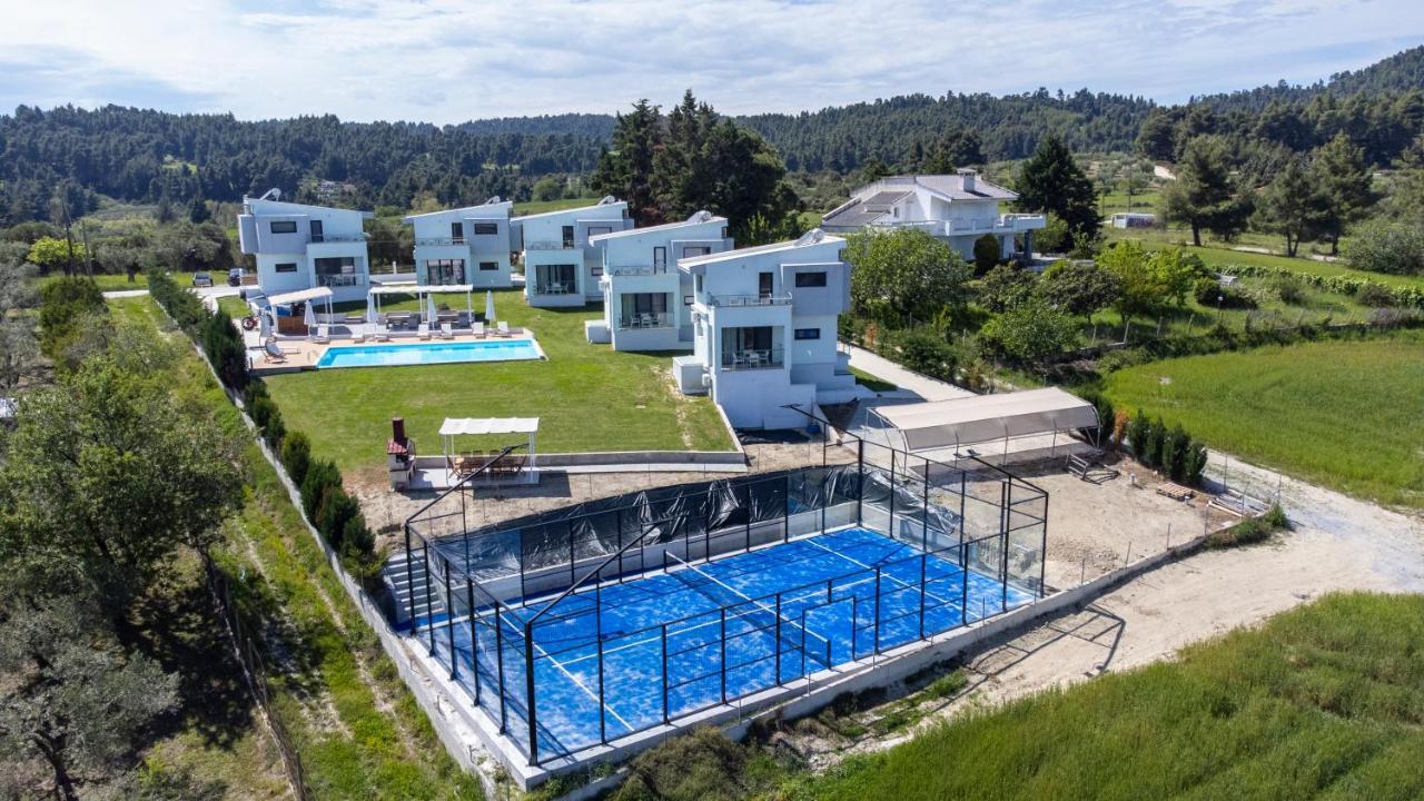Blue Avenue Aparthotel Paliouri Exterior photo