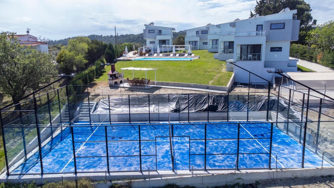 Blue Avenue Aparthotel Paliouri Exterior photo