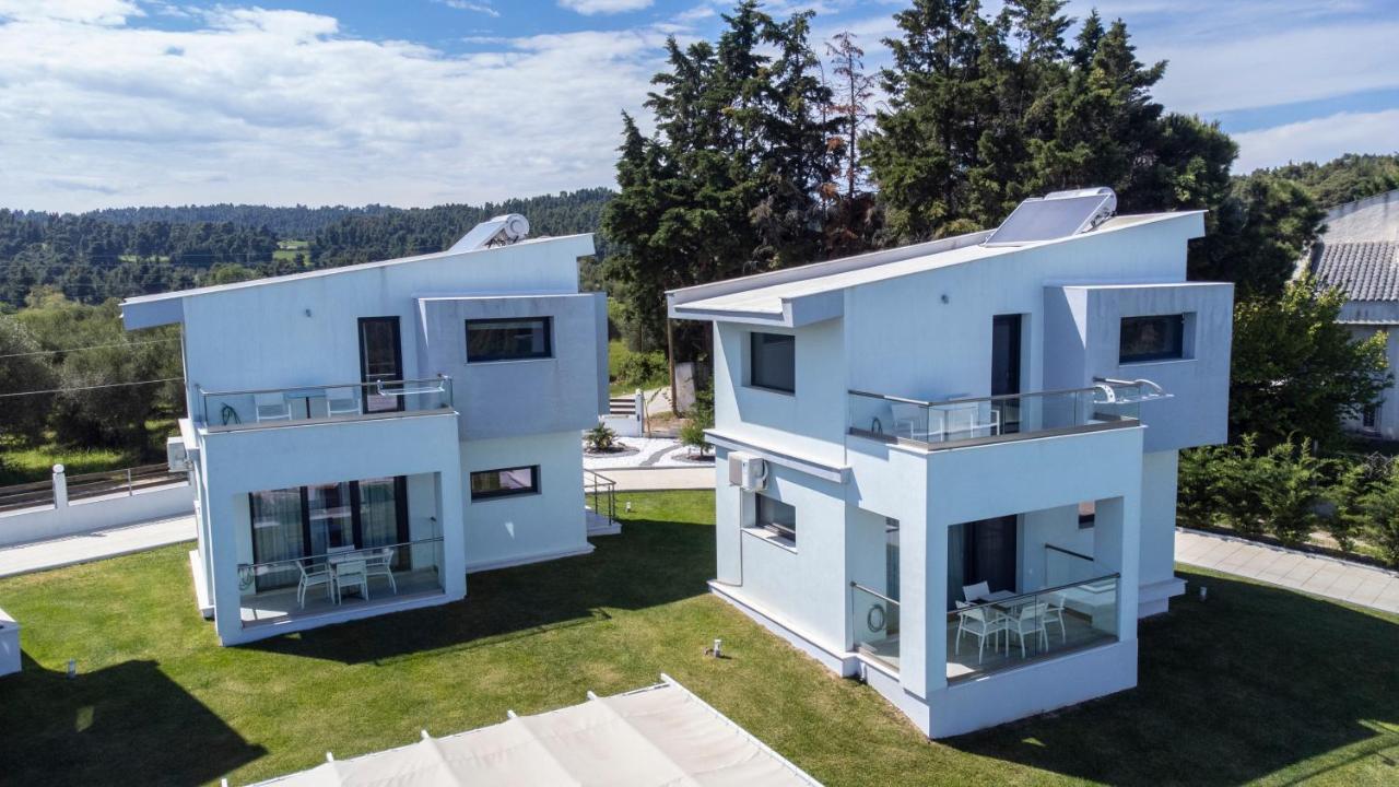 Blue Avenue Aparthotel Paliouri Exterior photo