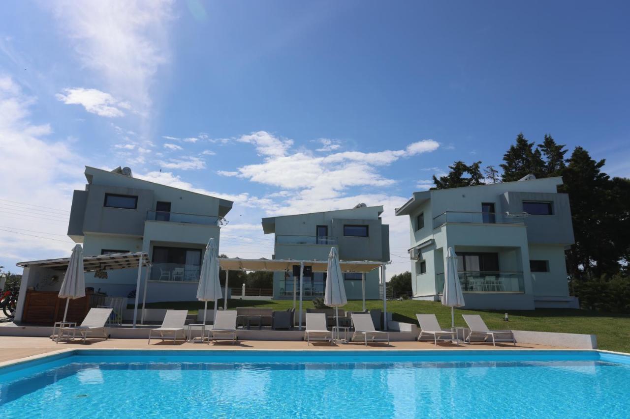 Blue Avenue Aparthotel Paliouri Exterior photo